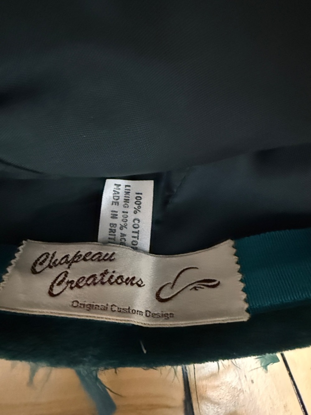 Vintage Chapeau Creations Teal Velvet Feather Pillbox Hat - Picture 7 of 7